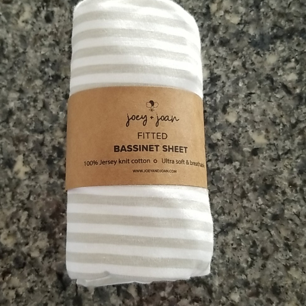 Fitted Bassinet Sheet